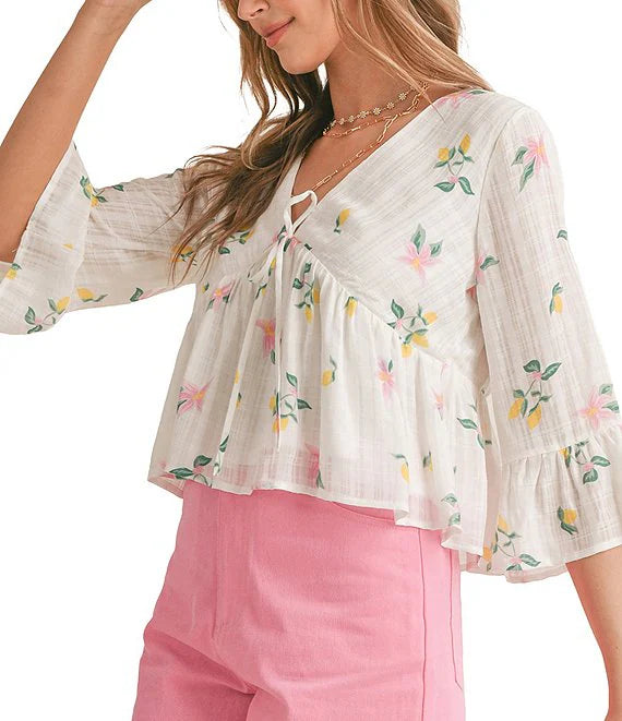 Sadie & Sage Spring Cleaning Peplum Top