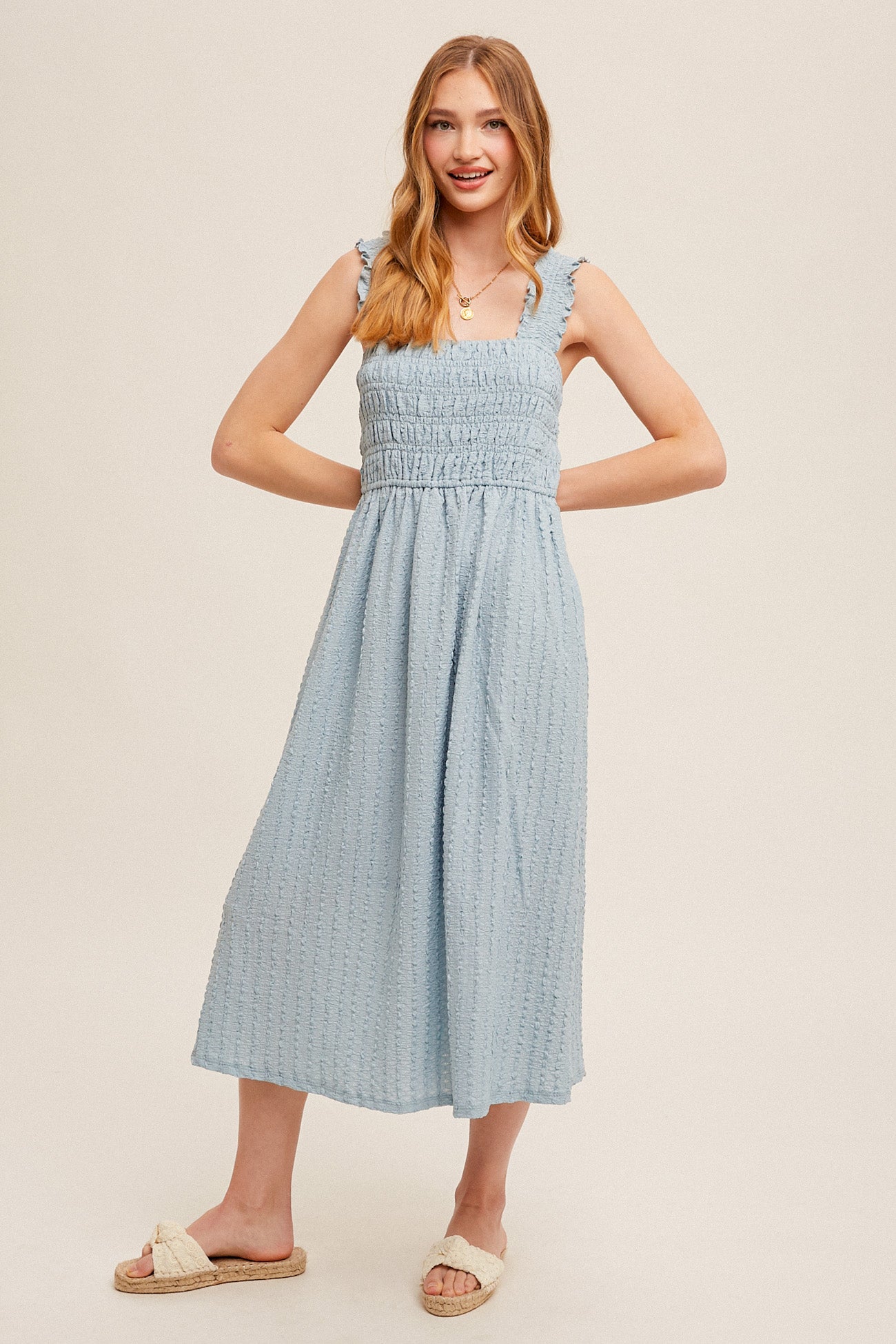 Hem&Thread Smocked Bodice Midi Dress