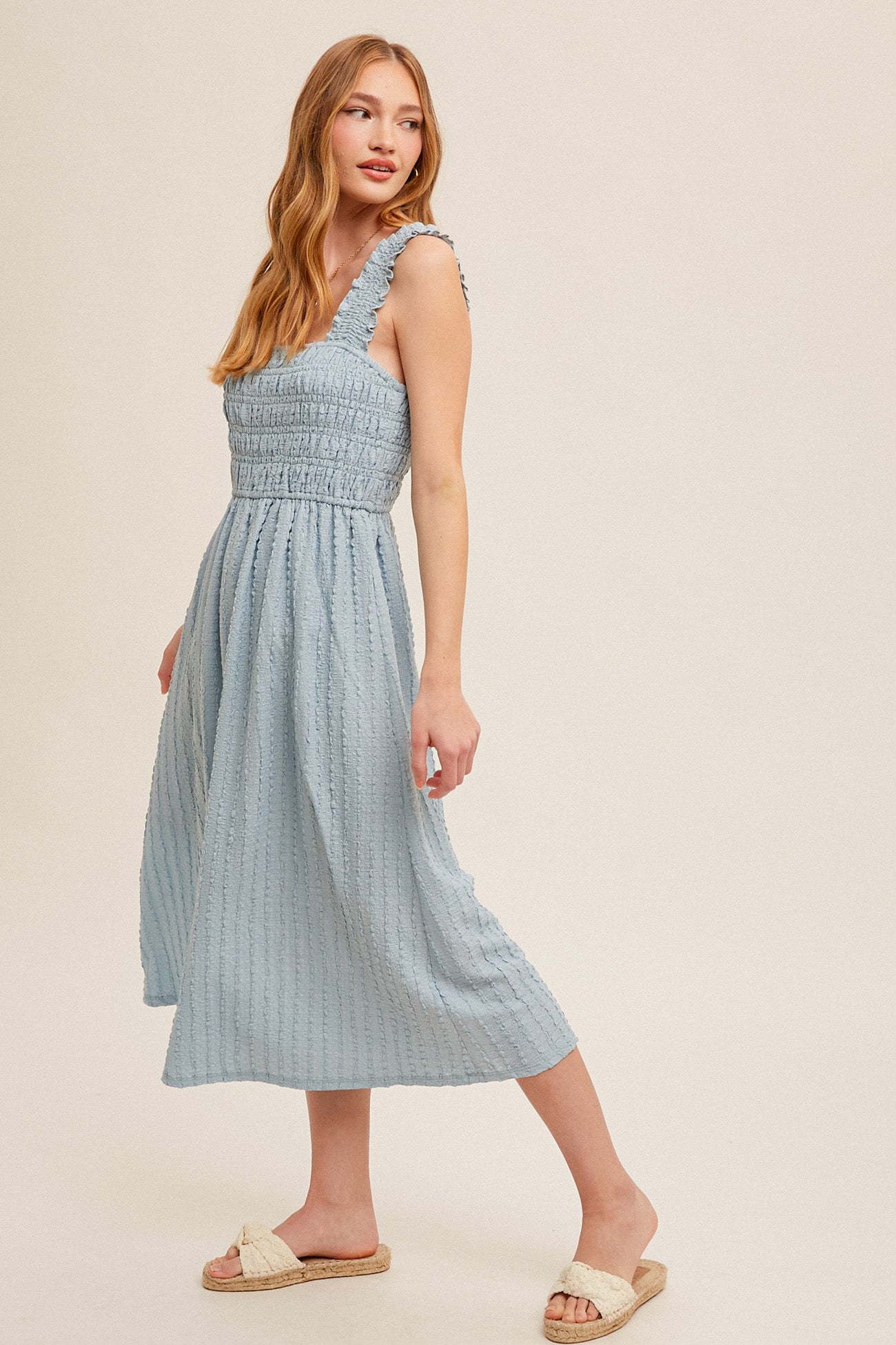 Hem&Thread Smocked Bodice Midi Dress