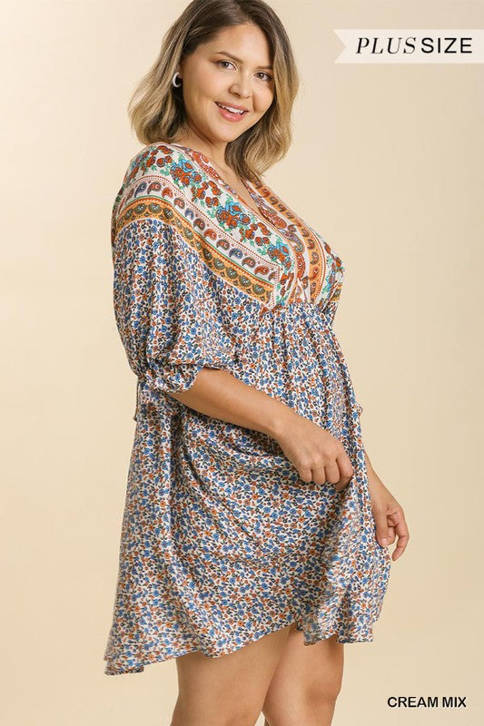 Curvy V-neck Mixed Print Dress