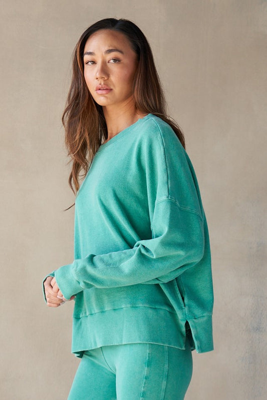 Round Neck Pullover