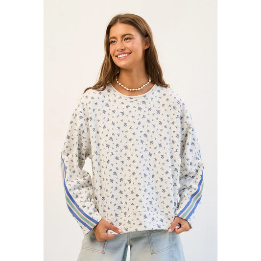 Greii Floral Sweatshirt with Retro-inspired striped sleeves