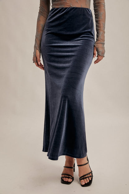 HEM & THREAD VELVET MAXI SKIRT