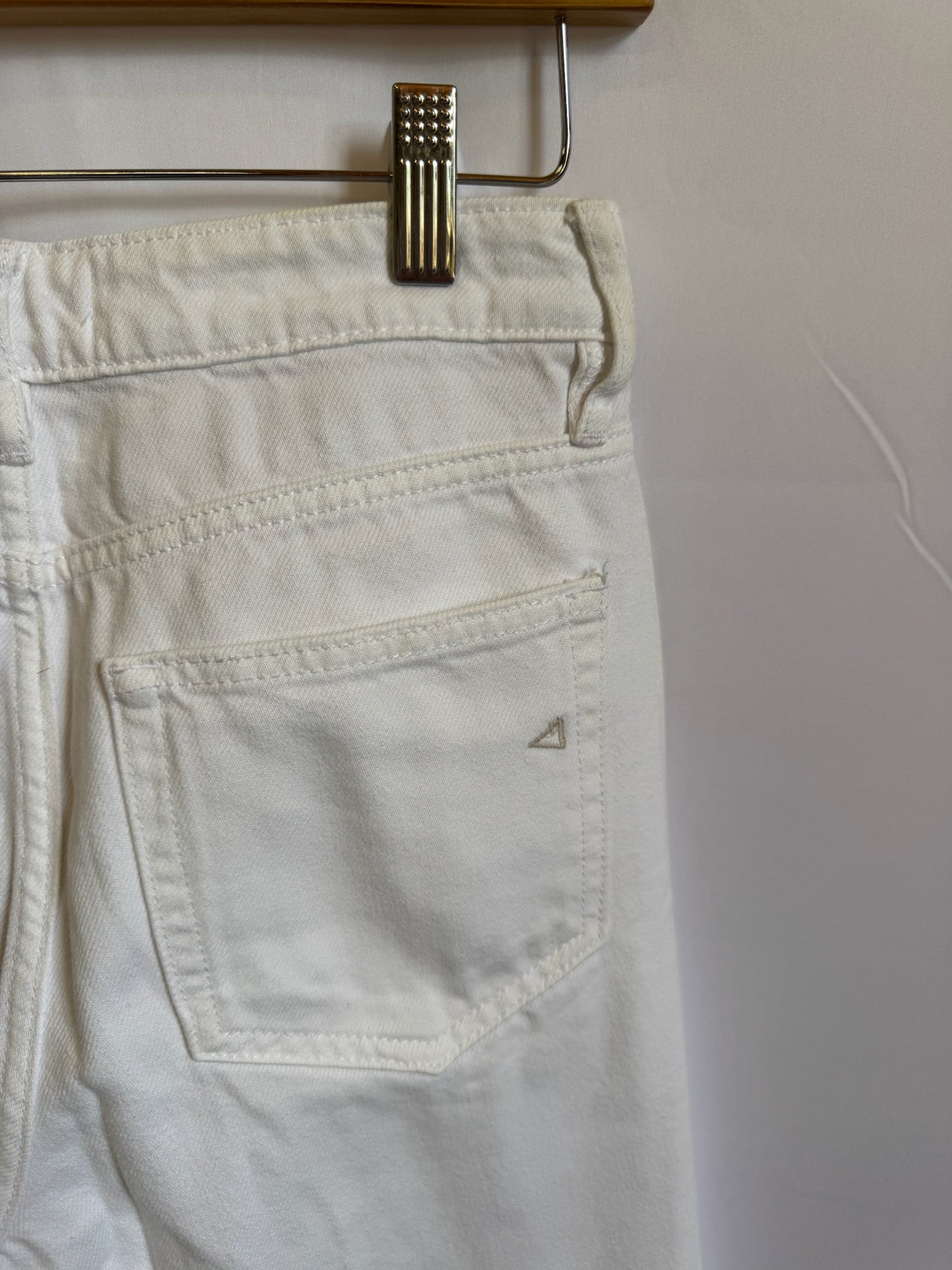 Hidden Distressed Crop Jeans