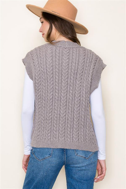 Chunky Cable Knit Sweater Vest