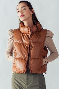Love Tree Stand Collar Cropped Puffer Vest